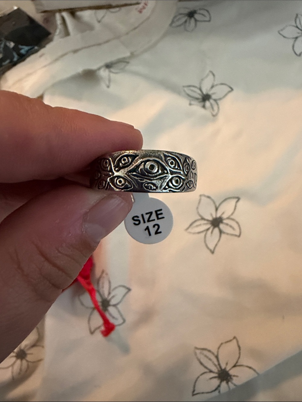 Silver Eye Pattern‎ Band Ring - Size 12